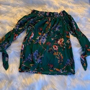 Off the Shoulder Floral Top